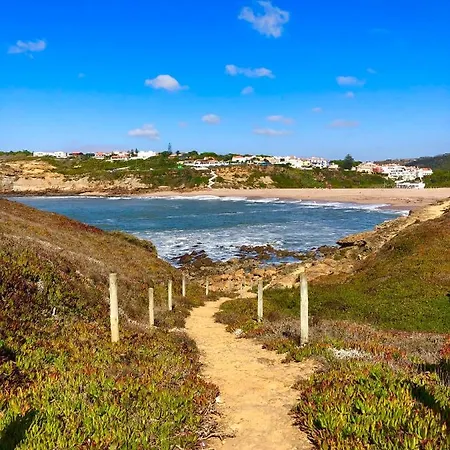 Hostel Ericeira Sea Orange House